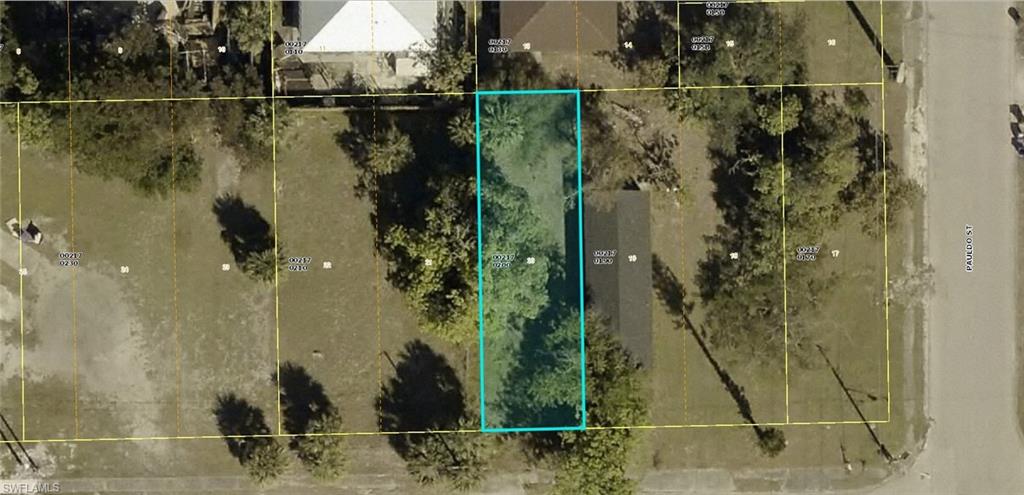 LEHIGH ACRES - Land