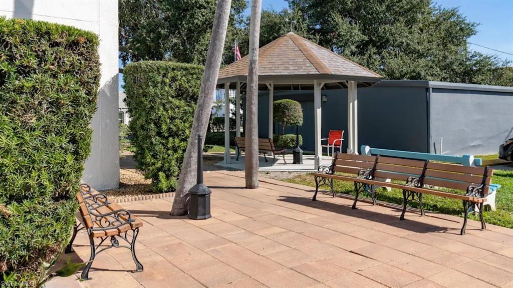 INDIGO LAKES - Residential Lease