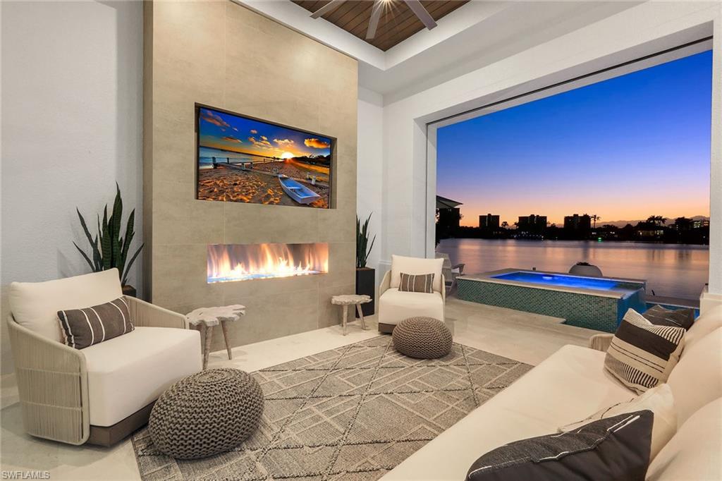MARCO ISLAND - Residential