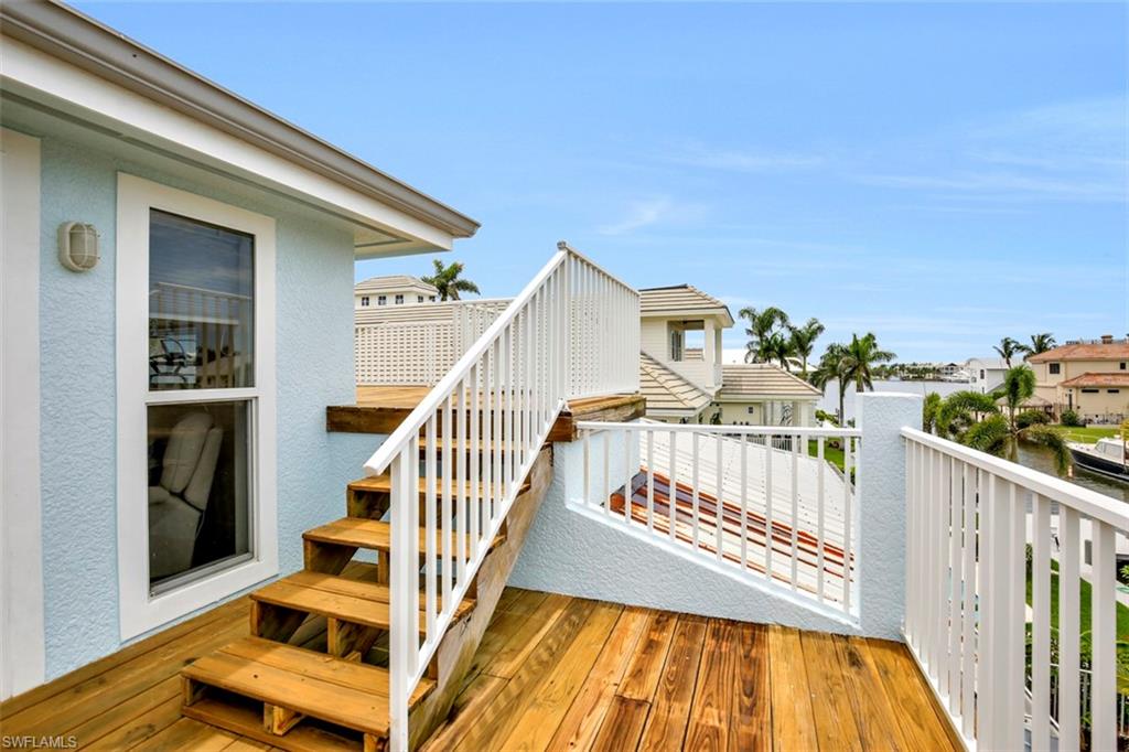 GOLDEN SHORES - Residential