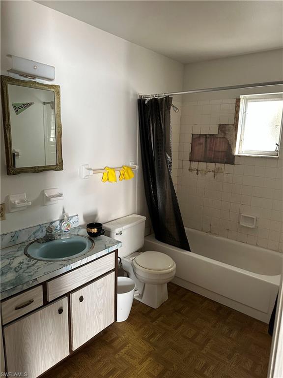 FORT MYERS SHORES - Residential