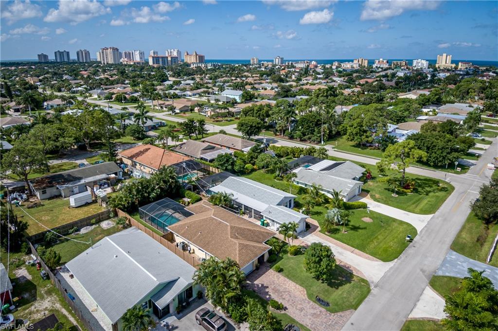 NAPLES PARK - Residential
