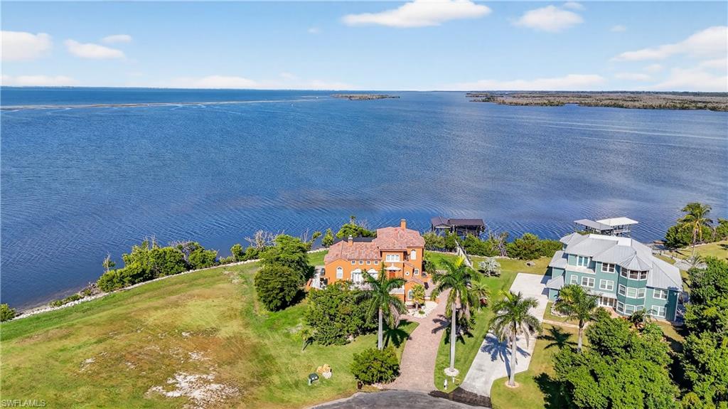GALT ISLAND - Residential