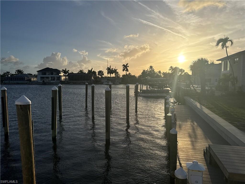 CAPE CORAL - Land