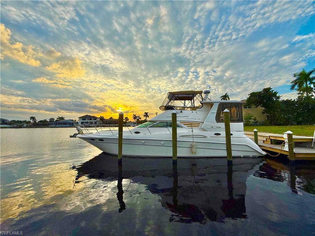 CAPE CORAL - Land
