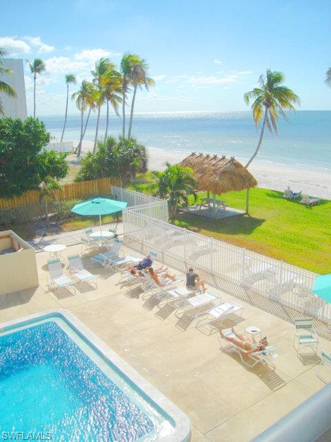 SEASIDE CONDO - Residential
