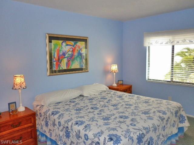 SEASIDE CONDO - Residential