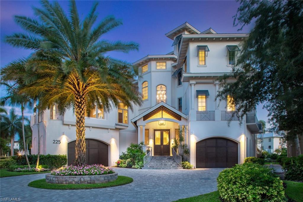 BAREFOOT BEACH - Residential