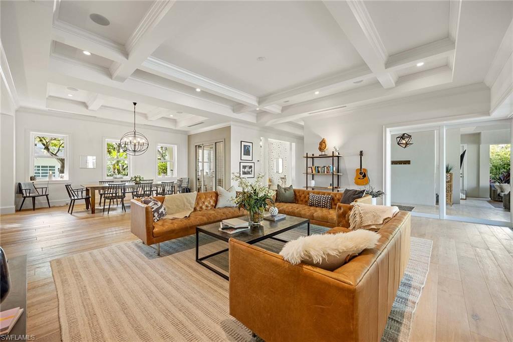 OLDE NAPLES - Residential