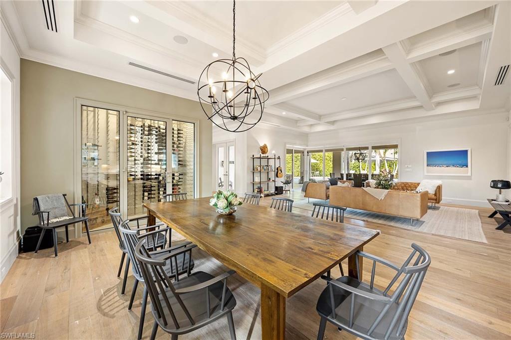 OLDE NAPLES - Residential