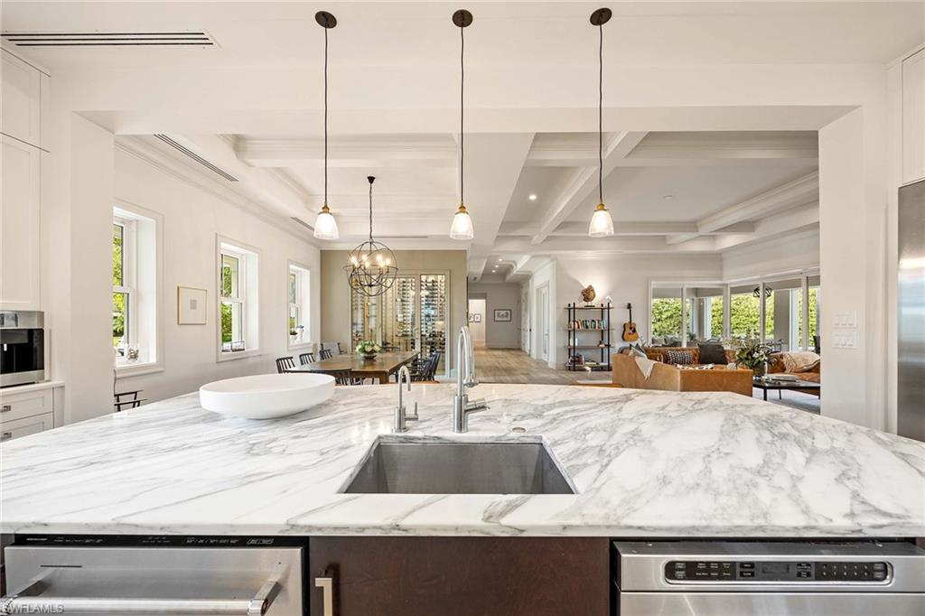 OLDE NAPLES - Residential