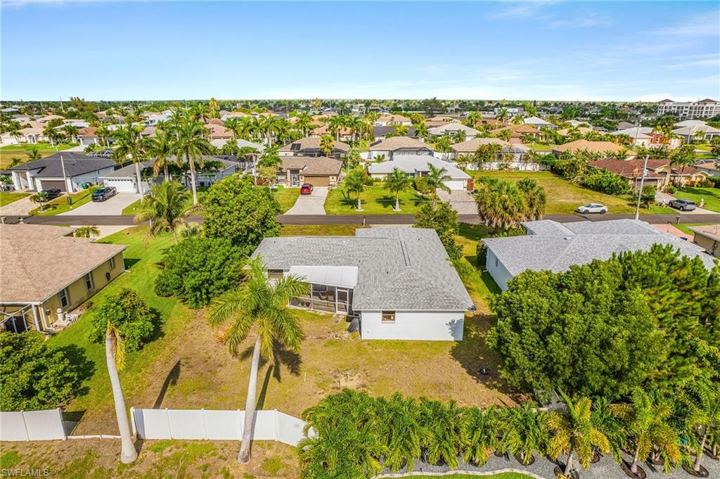 CAPE CORAL - Residential