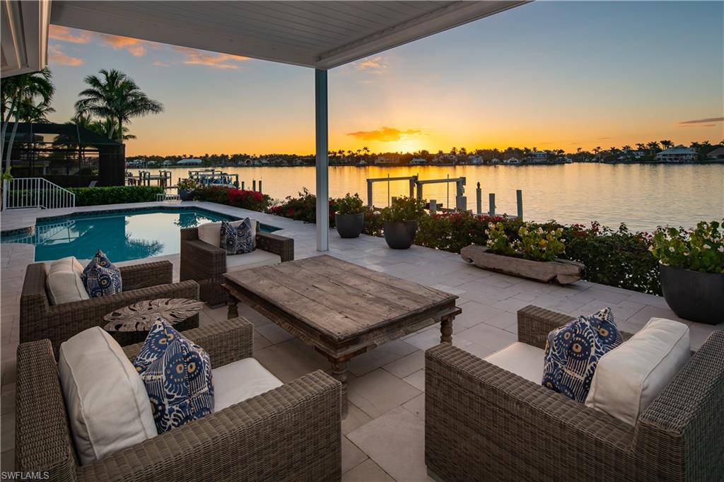 ROYAL HARBOR - Residential
