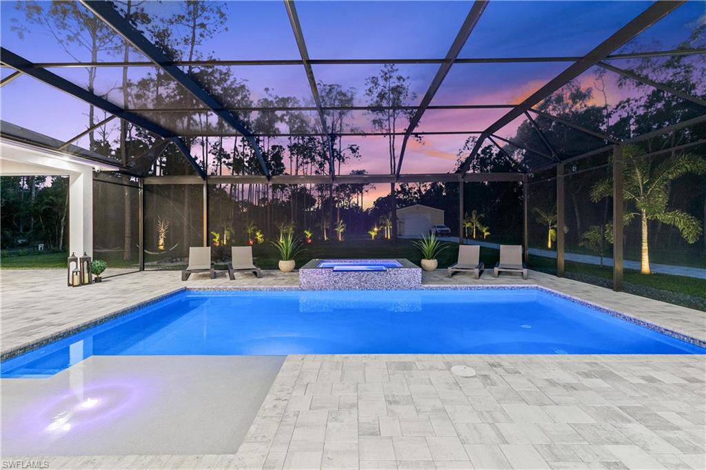 OAKES ESTATES - Residential