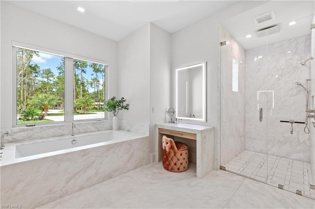 OAKES ESTATES - Residential