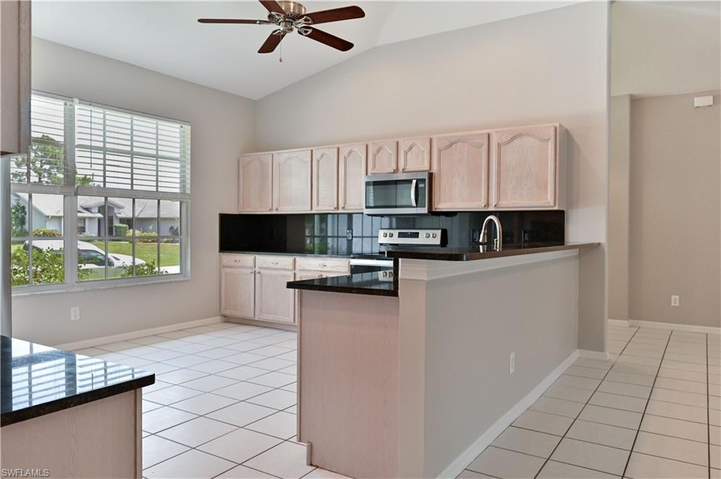 SAN CARLOS PARK - Residential