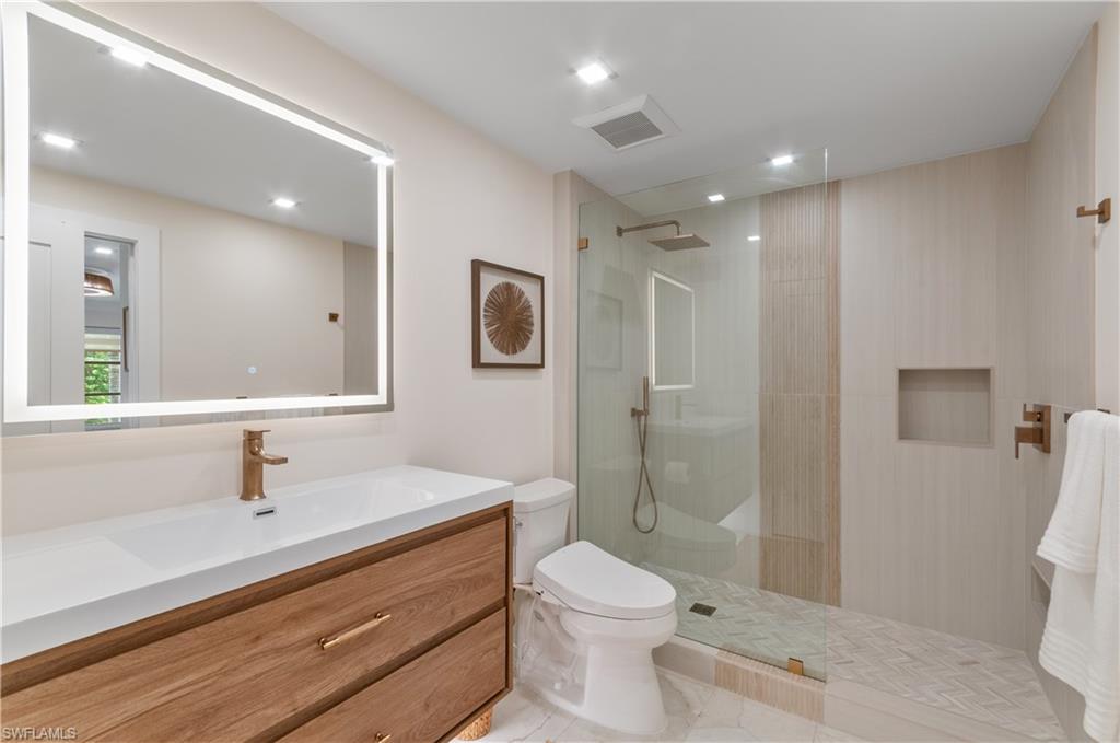BLUE POINT - Residential