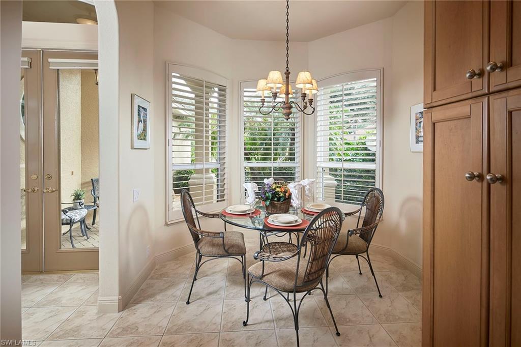 TROON LAKES - Residential