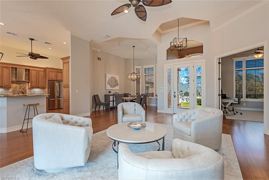 ROYAL HARBOR - Residential