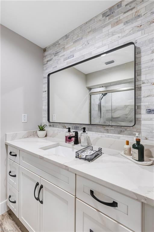 SANTINI CROSS UNREC - Residential