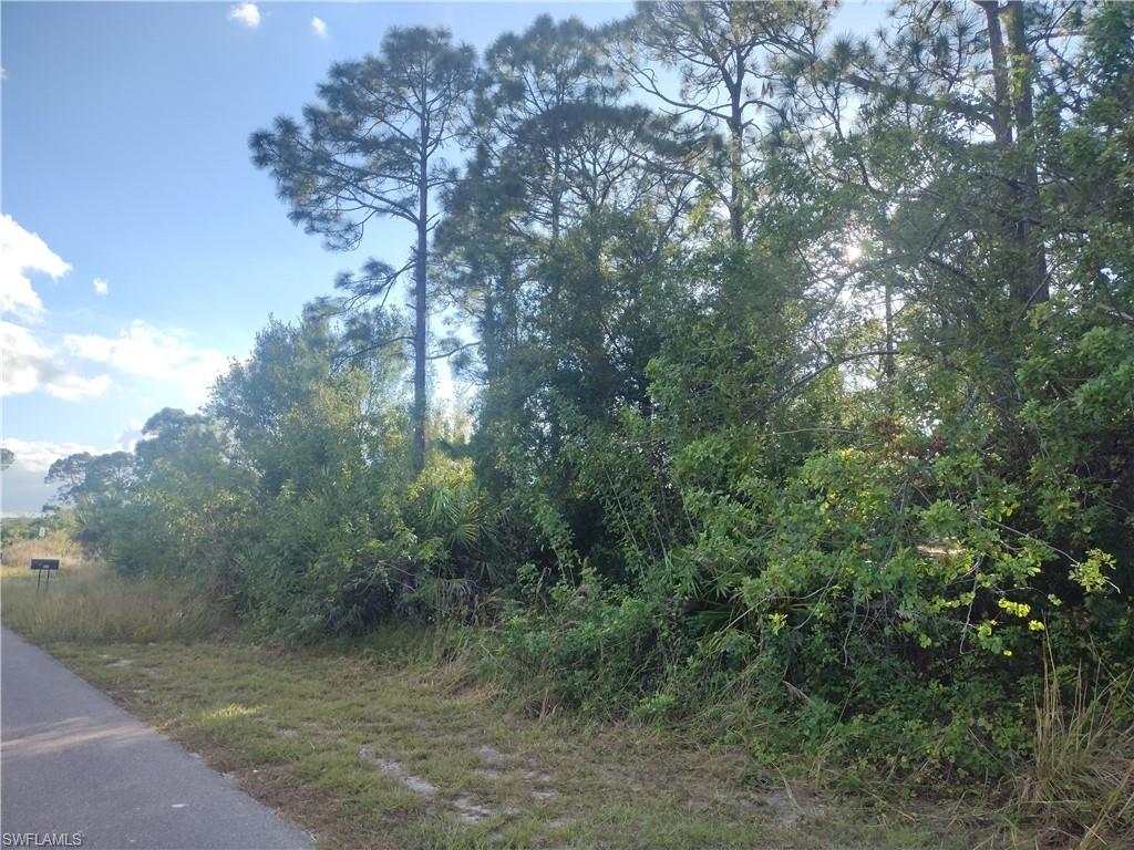 Priced to sell!!!
send your offer to AllTradeRealtyllc@Gmail.com