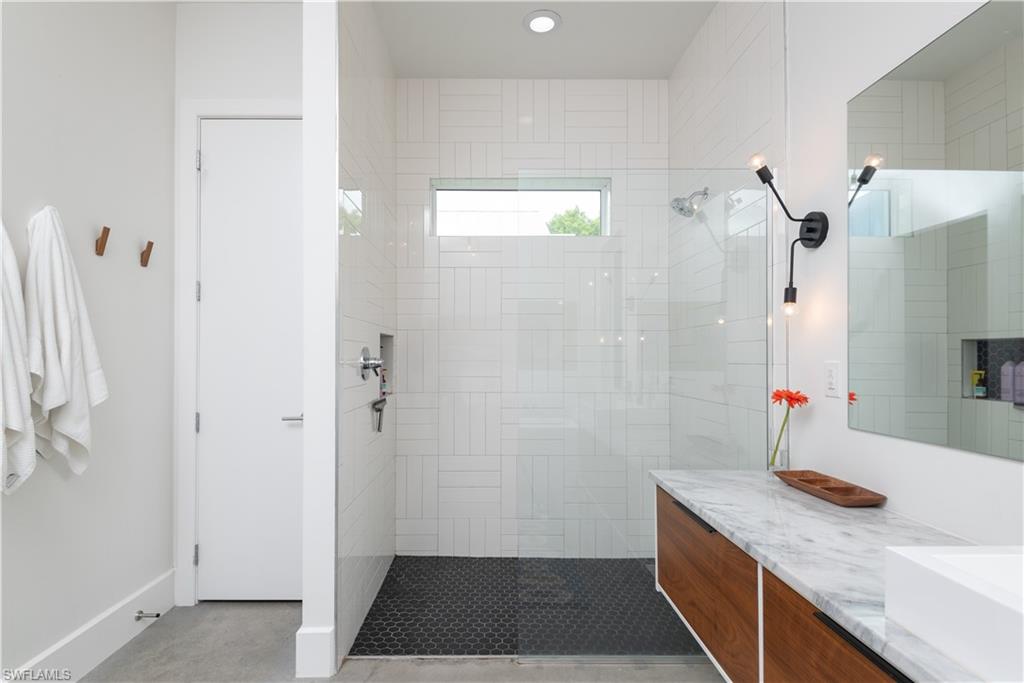 PUNTA GORDA - Residential