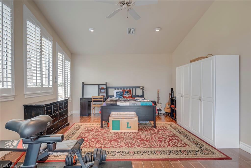 CALOOSA PRESERVE - Residential