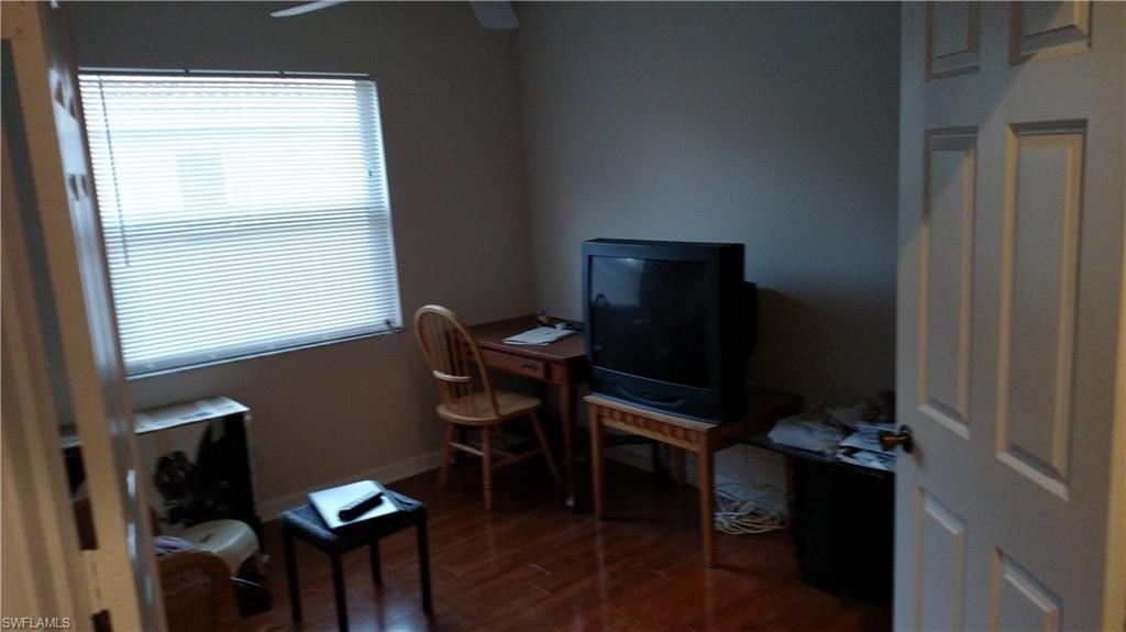 HUNTINGTON LAKES - Residential