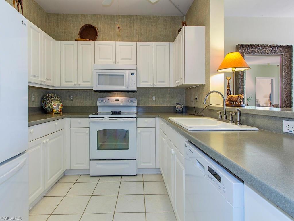 POINTE AT PELICAN LANDING - Residential