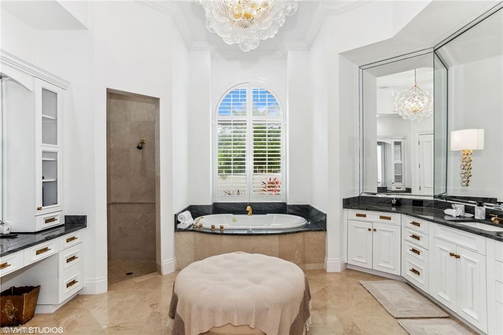 QUAIL WEST - Residential
