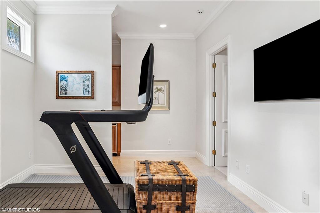 QUAIL WEST - Residential