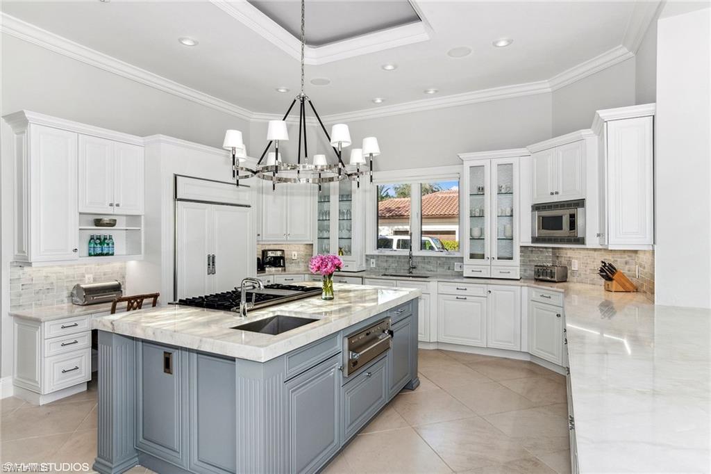 QUAIL WEST - Residential
