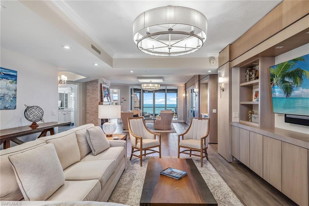 TRIESTE AT BAY COLONY - Residential