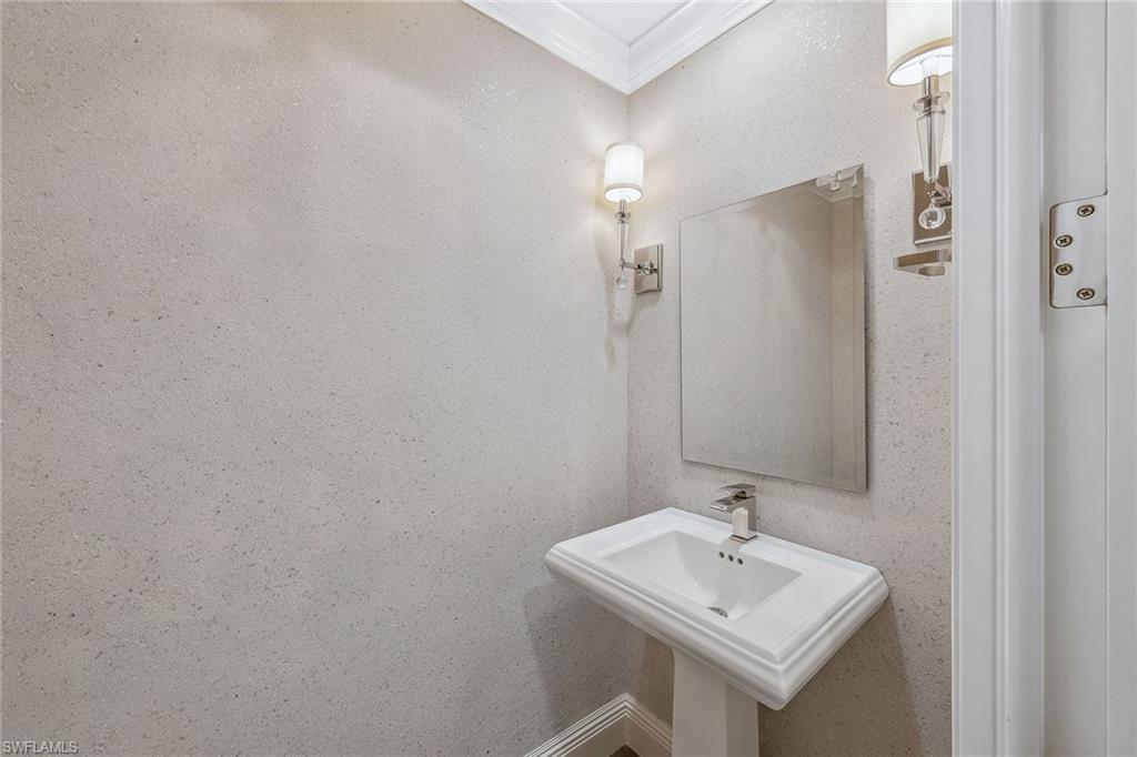 TRIESTE AT BAY COLONY - Residential