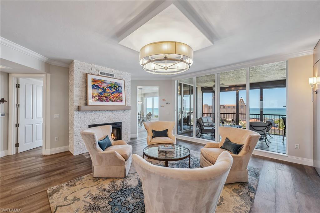 TRIESTE AT BAY COLONY - Residential