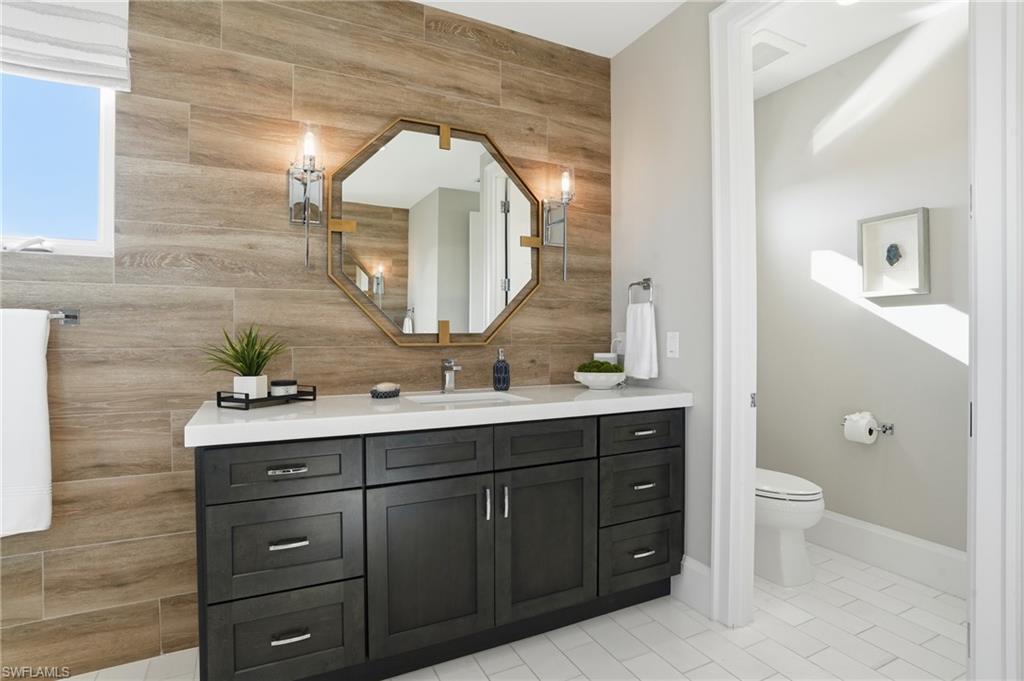 BONITA BEACH - Residential