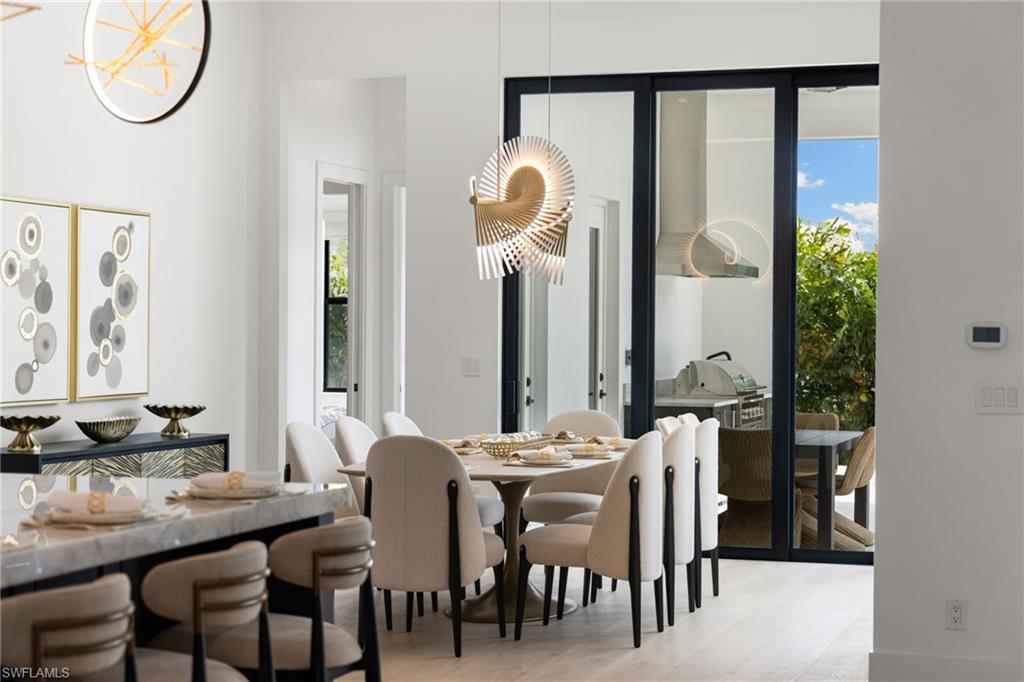 NAPLES PARK - Residential