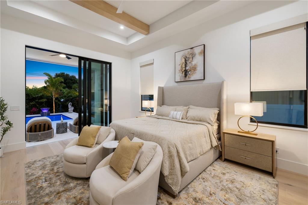 NAPLES PARK - Residential