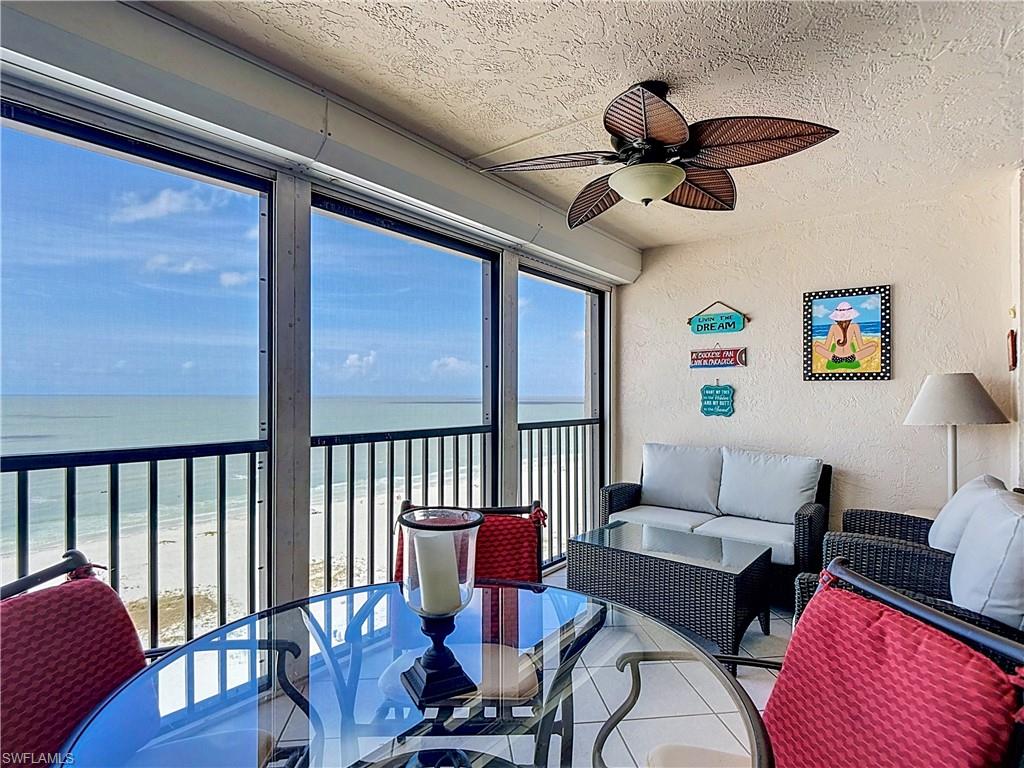 CAPER BEACH CLUB - Residential