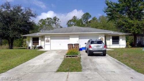 Duplex with 3 bedrooms and two bathrooms, tile throughout the house, property has very good location, freshly painted, and clean. This property is not section 8. More photos coming soon.