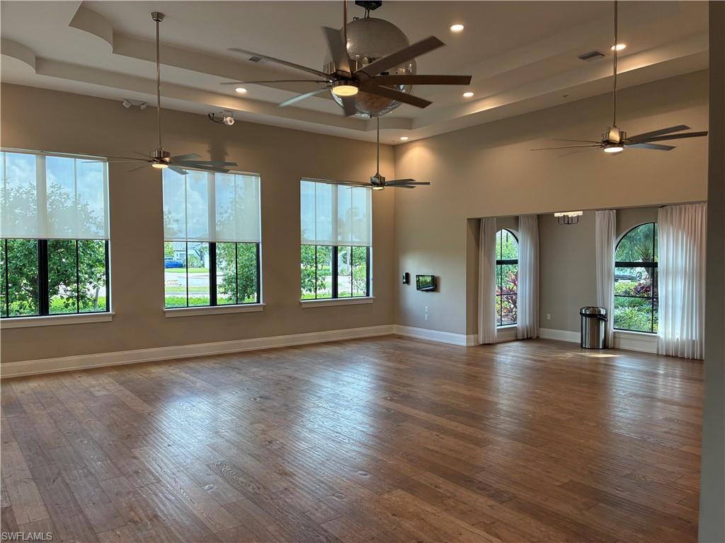 MAPLE RIDGE - Residential