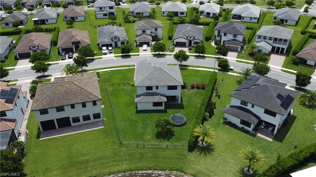 MAPLE RIDGE - Residential