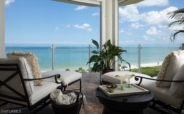 BEACH HOUSE AT NAPLES CAY - Residential