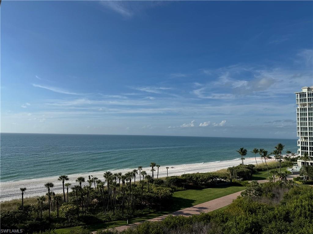 BEACH HOUSE AT NAPLES CAY - Residential