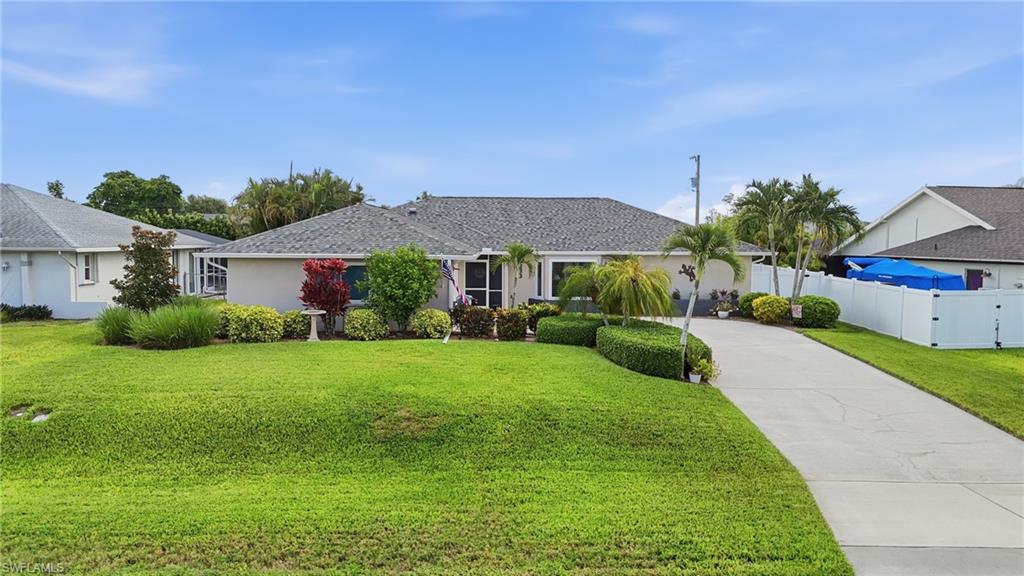 CAPE CORAL - Residential