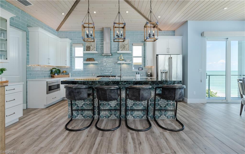 JOSE'S HIDEAWAY - Residential