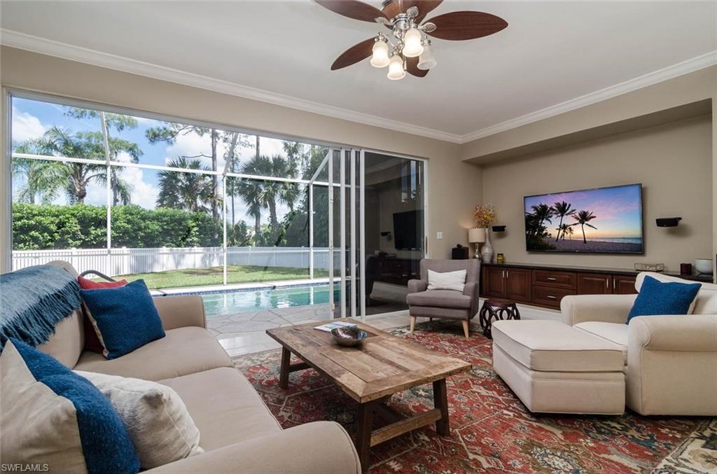 IMPERIAL GOLF ESTATES - Residential