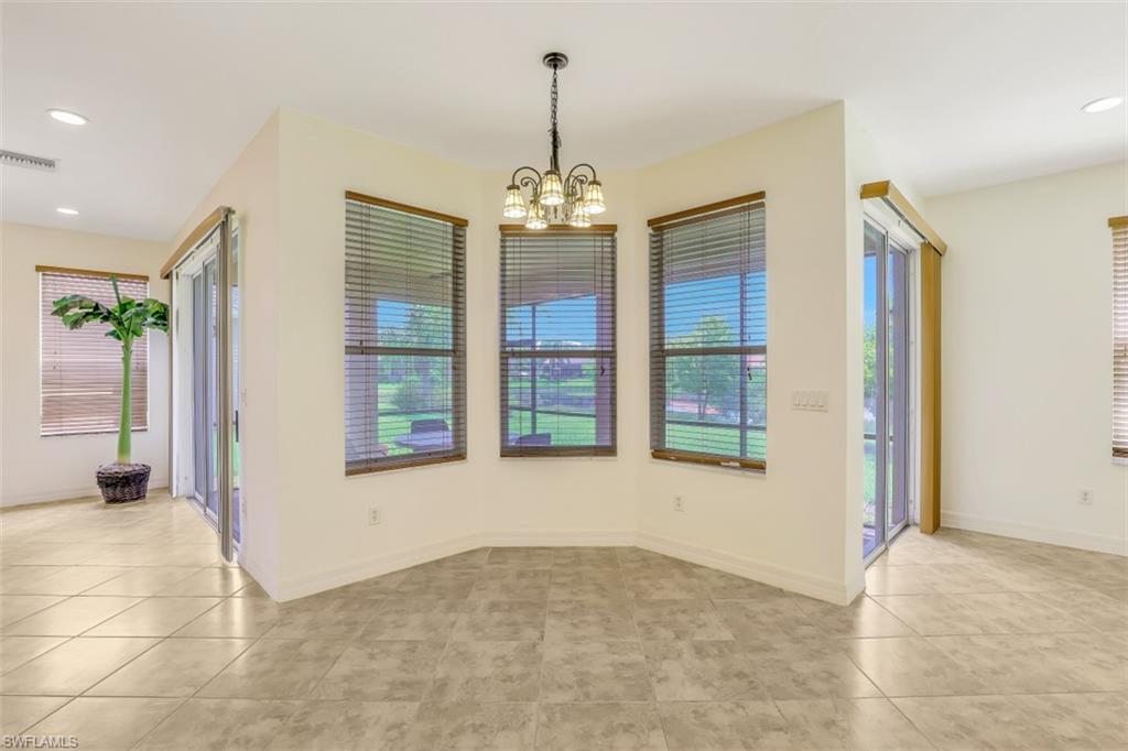 BOTANICA LAKES - Residential