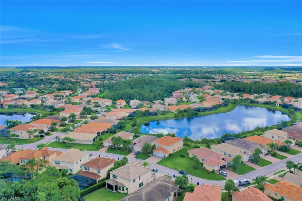 BOTANICA LAKES - Residential