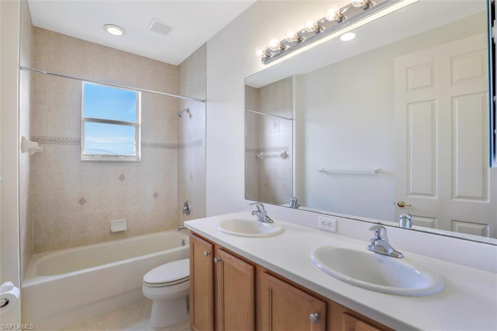 BOTANICA LAKES - Residential